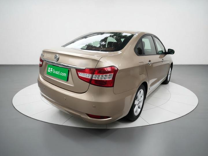 A60 2014 1.6L AT Premium photo 6