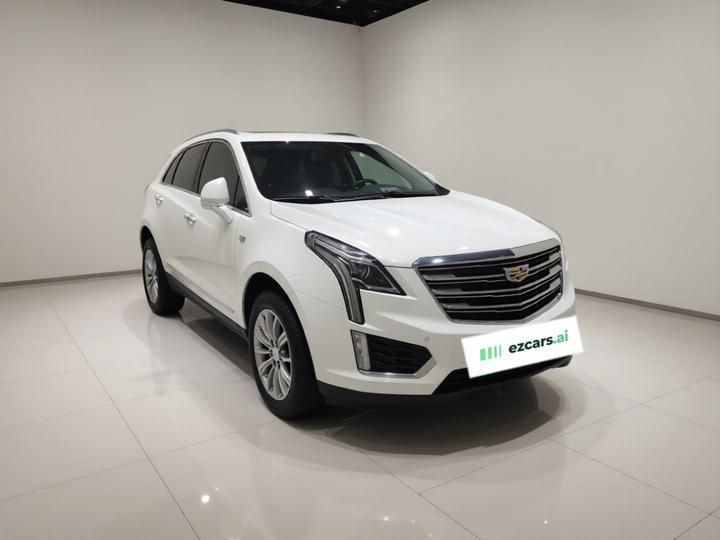 XT5 2018 28T AWD Luxury photo 3