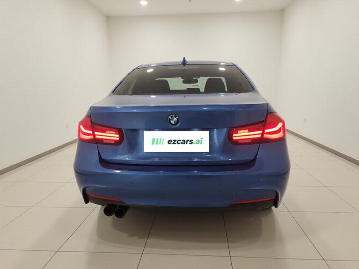 3 Series 2018 320Li M Sport photo 3