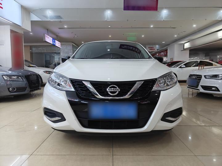 Tiida 2024 1.6L CVT photo 2