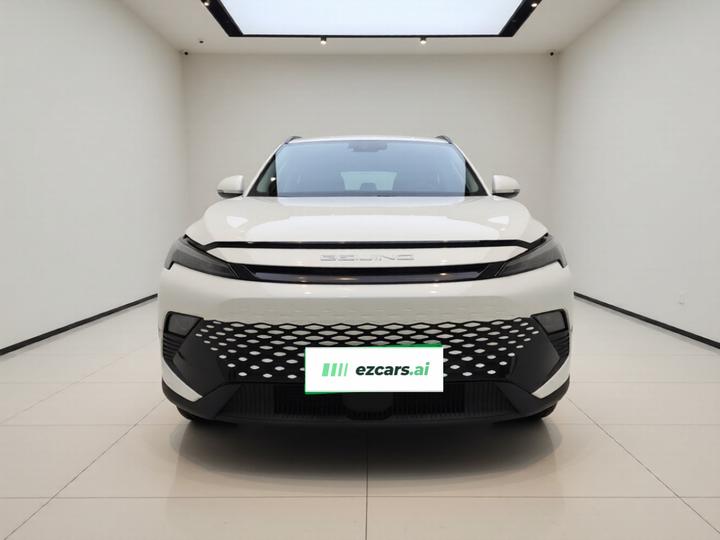 BAIC 2022 1.5T DCT photo 2