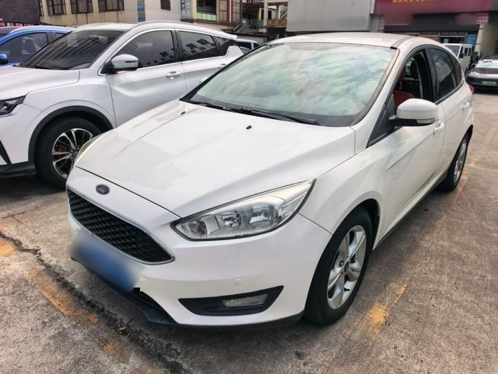 Focus 2017 Hatchback 1.6L AT Comfort