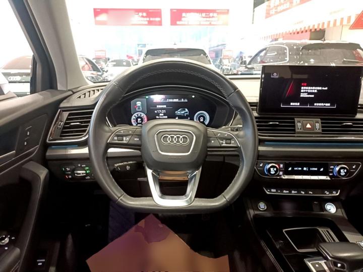 Q5L 2022 Facelift 40T Luxury Dynamic photo 6