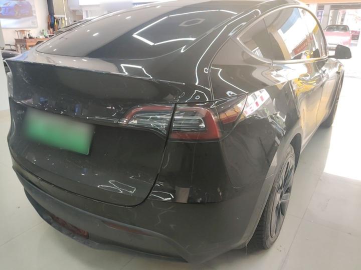 Model Y 2023 RWD photo 6