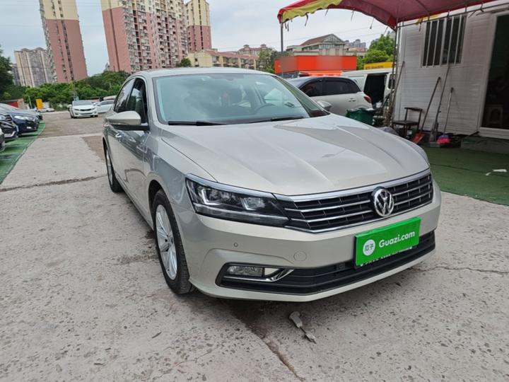 Passat 2017 330TSI DSG photo 3