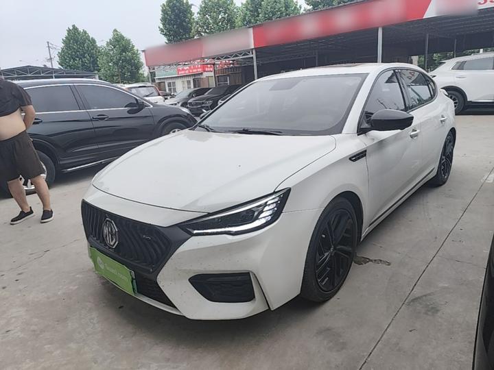 6 EV 2020 1.5T Hybrid Trophy Flagship