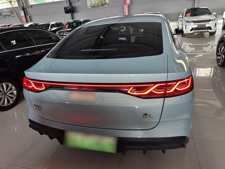 Qin L 2024 DM-i 80KM photo 5