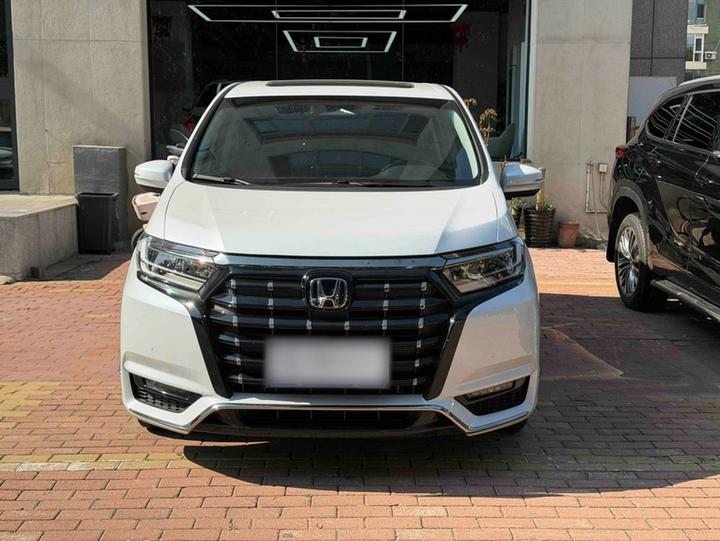 Elysion 2024 2.0L e:HEV Luxury photo 2