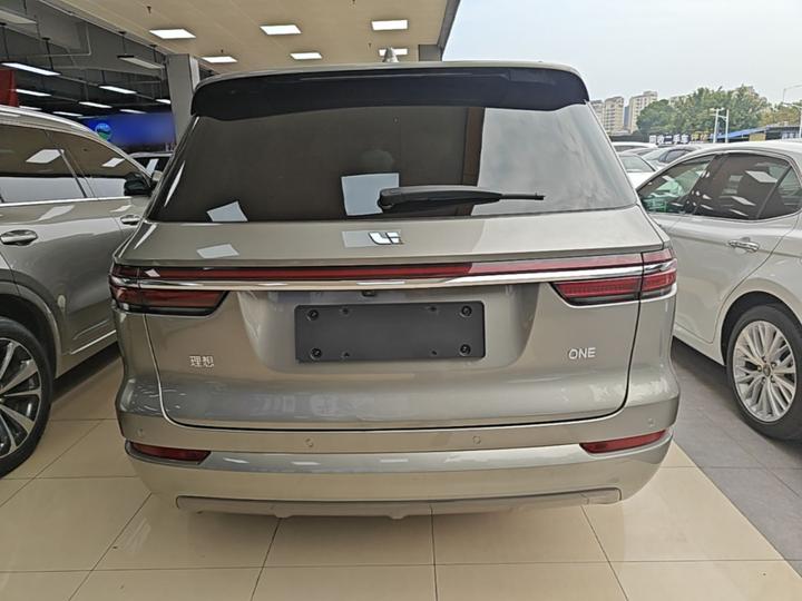 Li Auto ONE 2021 EREV 6-Seater photo 3