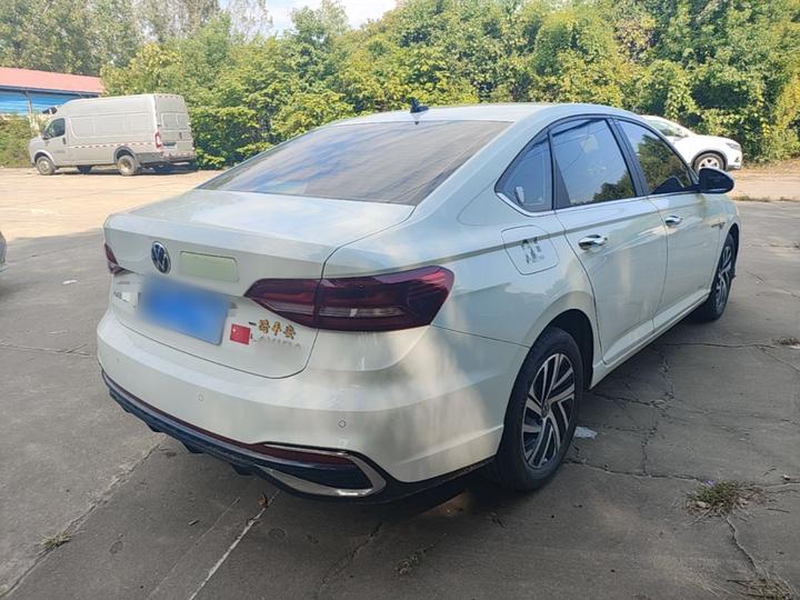 Lavida 2024 1.5L AT photo 6