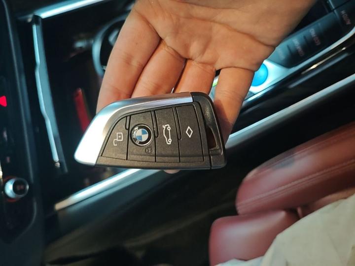 i3 2022 eDrive 35 L photo 8