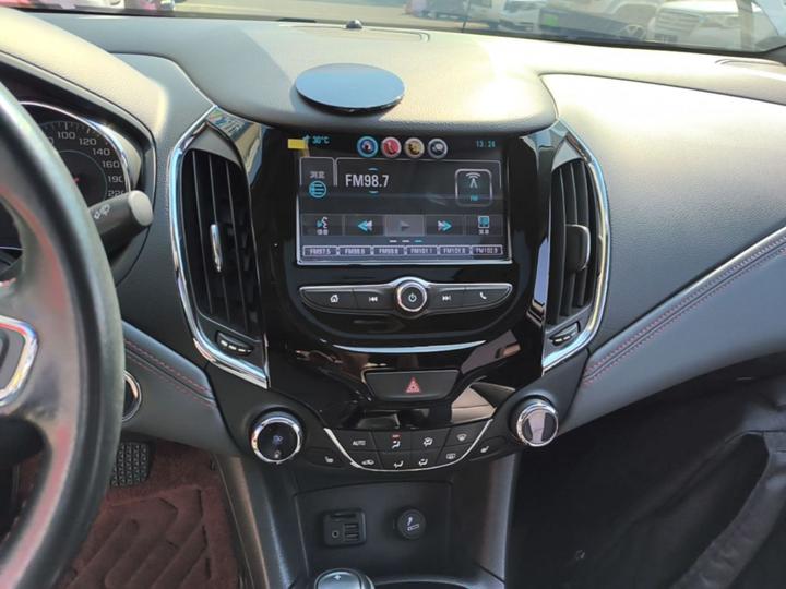 2018 Redline 330T DCT photo 8