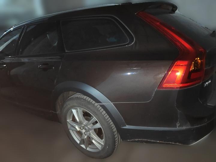 V90 2017 Cross Country T5 AWD photo 3