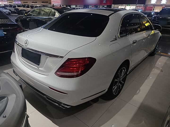 E-Class 2017 E 300 L Luxury photo 4