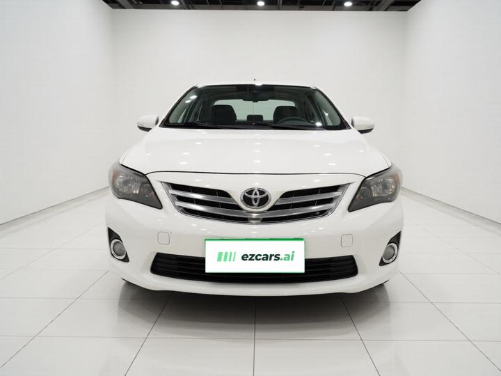Corolla 2013 1.8L CVT GL-i photo 2