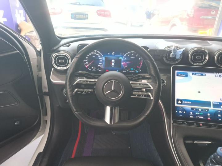 C-Class 2022 C 260 L Sport photo 6