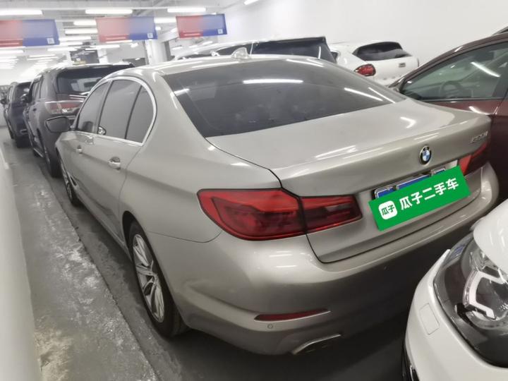 5 Series 2018 528Li Special photo 4