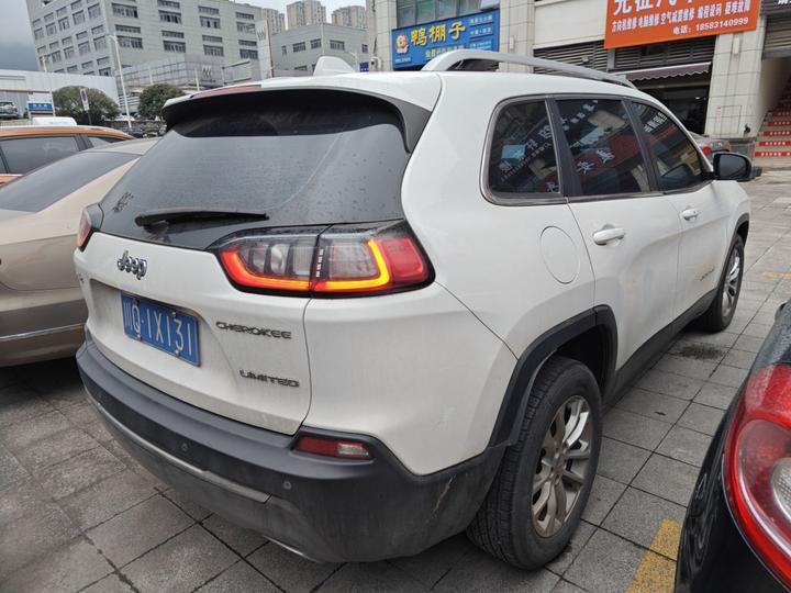 Cherokee 2019 2.0T RWD Smart China V photo 4
