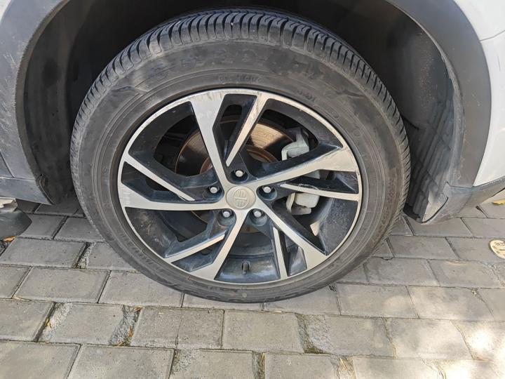 Bestune X40 2019 1.6L AT Luxury China V photo 8