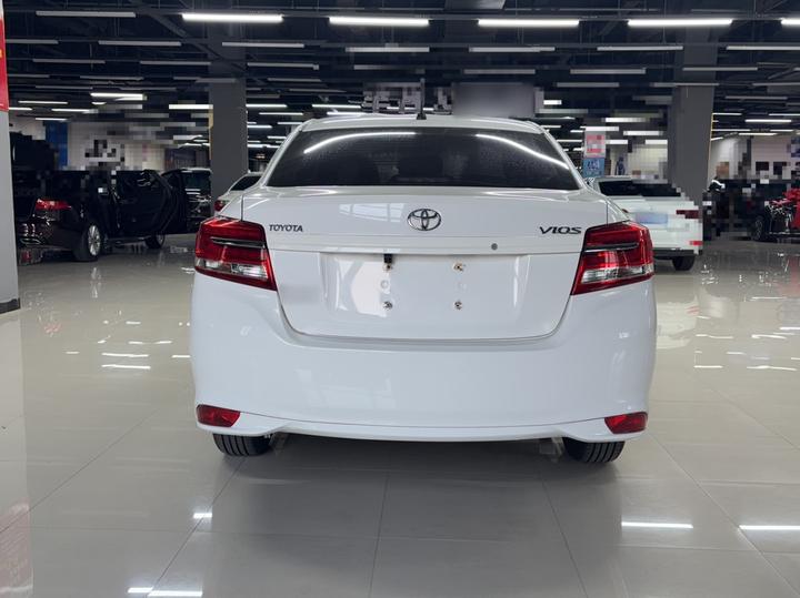 Vios 2017 1.5L CVT photo 6