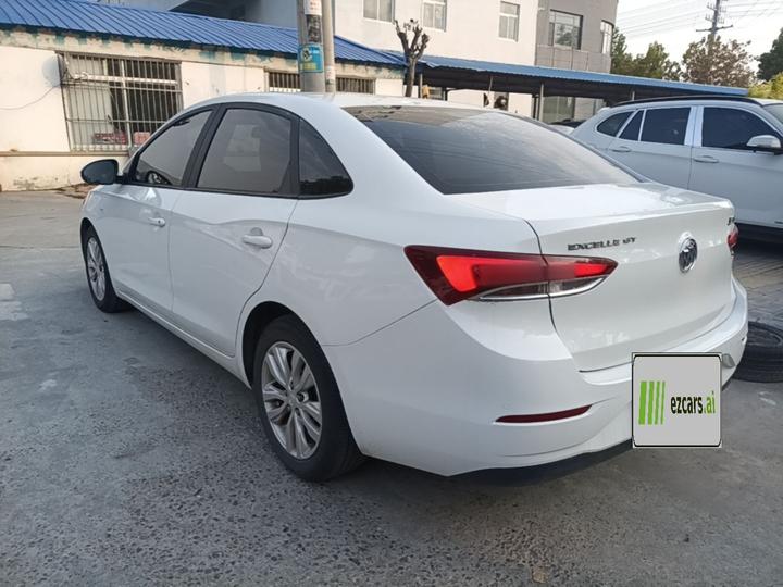Excelle 2021 Facelift Classic 1.5L AT Elite photo 4