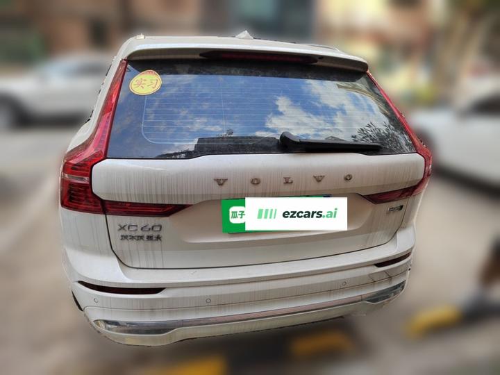 XC60 2025 B5 AWD Luxury photo 5