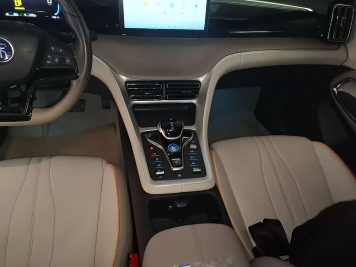 Song Pro EV 2024 Honor DM-i 71KM Pilot photo 6