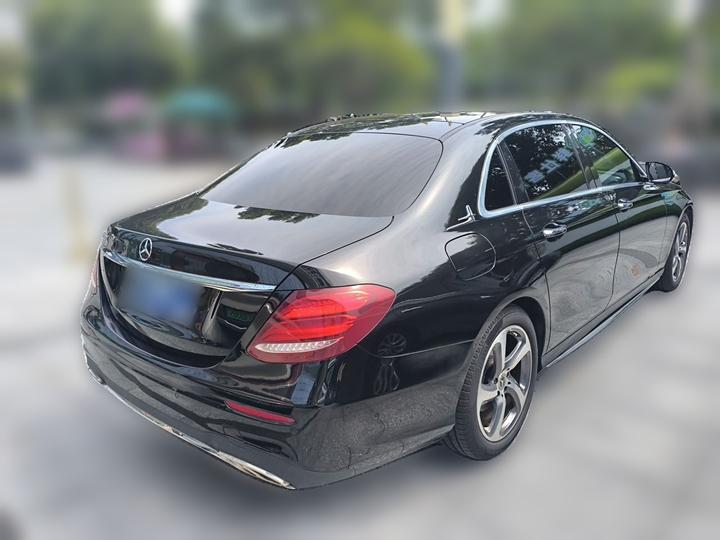 E-Class 2019 Facelift E 300 L Sport Luxury photo 4