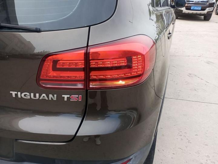 Tiguan 2015 1.8TSI AT RWD Comfort photo 7