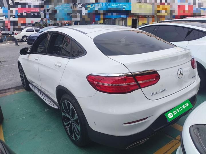 GLC Coupe 2019 GLC 260 4MATIC Coupe SUV photo 4