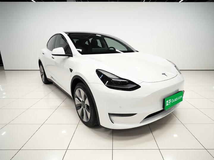 Model Y 2022 Facelift Long Range AWD photo 3