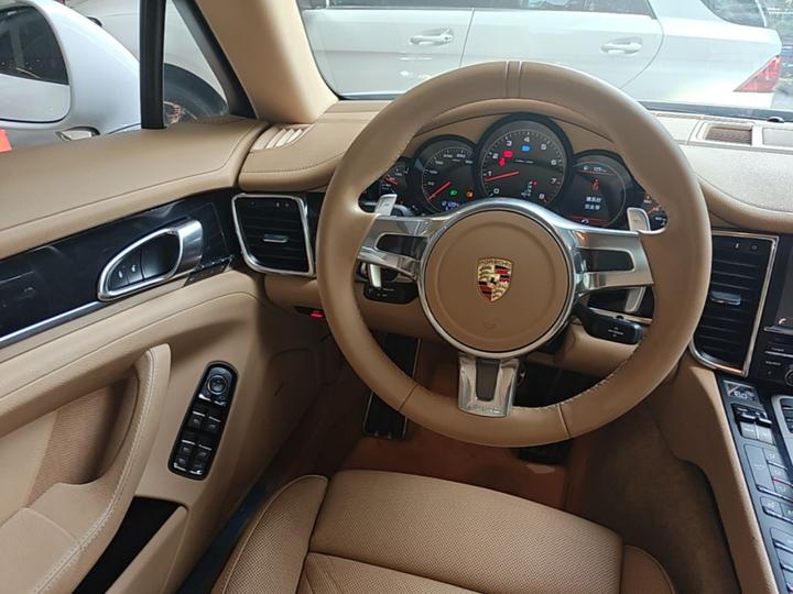 2014 Panamera 3.0T photo 6