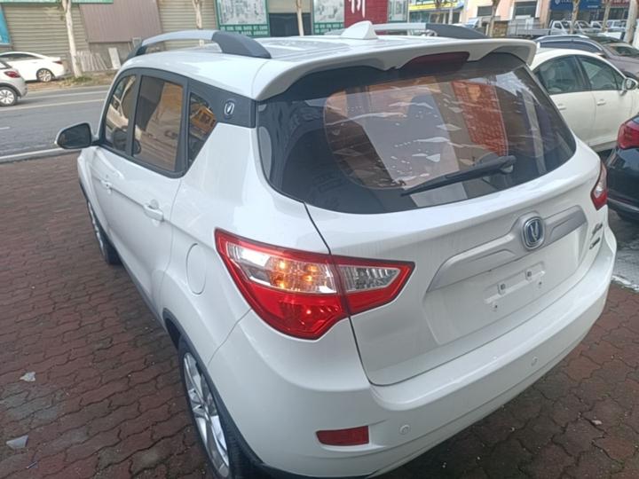CS35 2016 1.6L MT Luxury China V photo 4