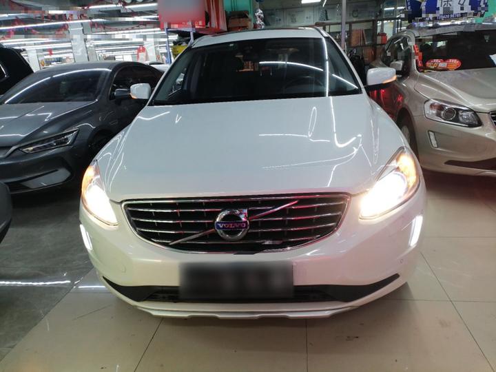 XC60 2016 T5 photo 2