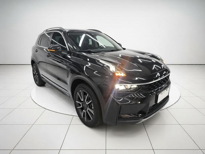 01 2021 2.0TD RWD Pro photo 3