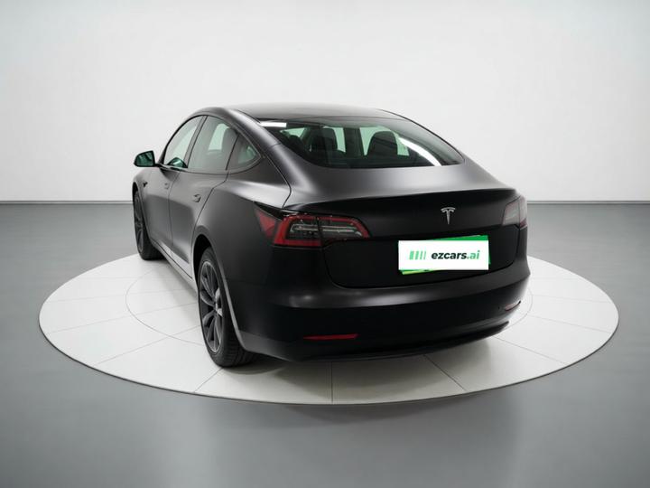 Model 3 2022 RWD photo 4