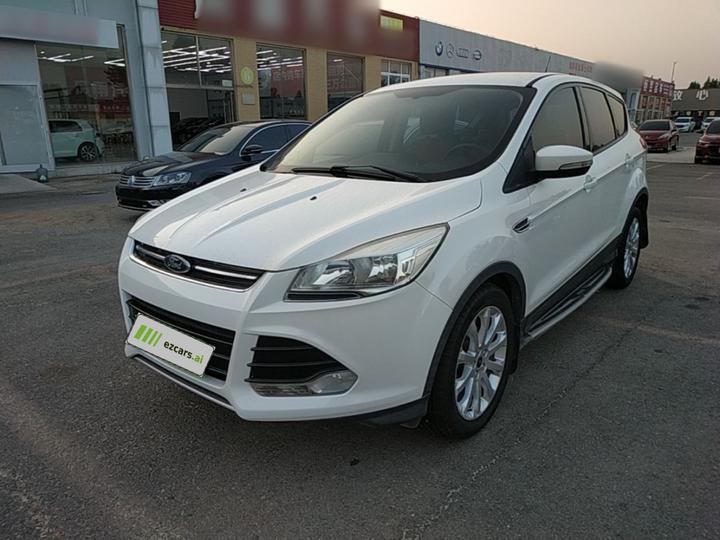 Kuga 2015 1.5L GTDi RWD Comfort