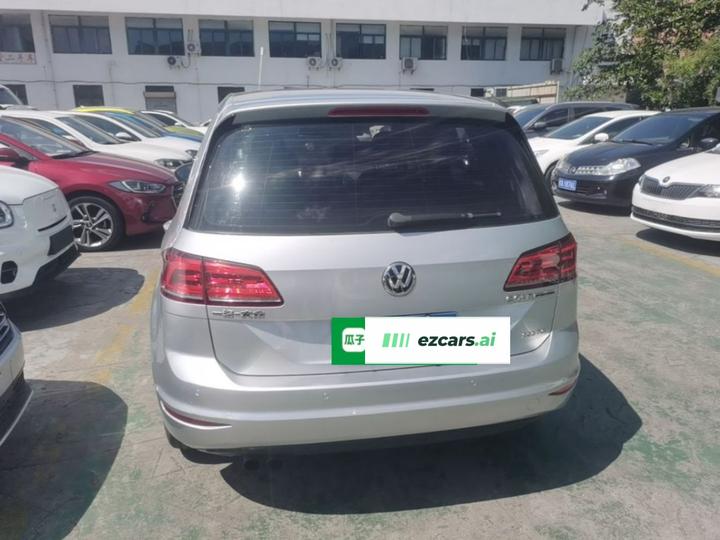 Golf 2016 230TSI AT Progressive photo 3