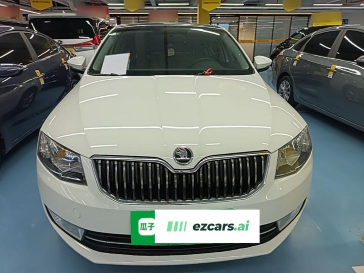 Octavia 2015 1.6L AT photo 2