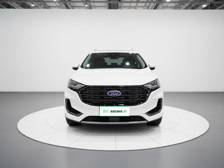 Edge 2021 PLUS EcoBoost 245 RWD 7-Seater photo 2