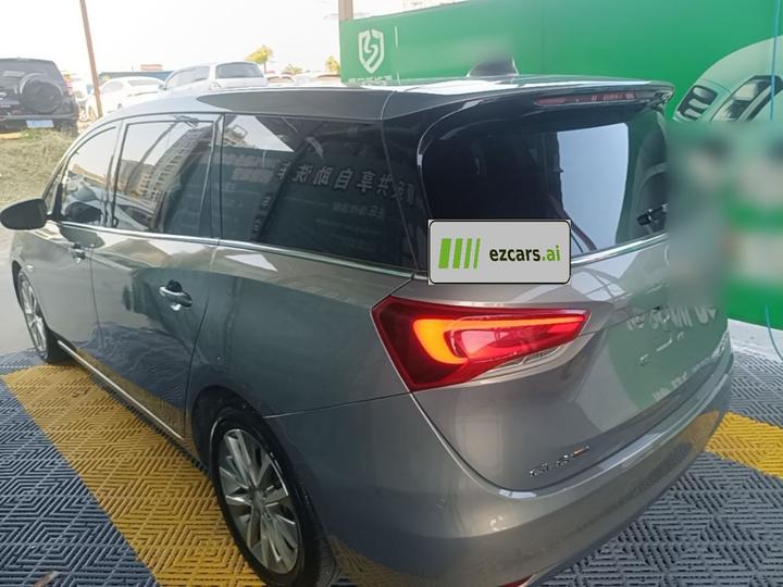 GL6 2019 18T 6-Seater Luxury China VI photo 4