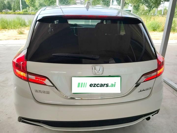 Jade 2017 1.8L AT Classic 5-Seater photo 3