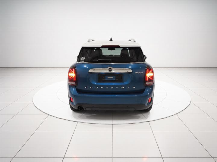2017 1.5T COOPER ALL4 photo 5