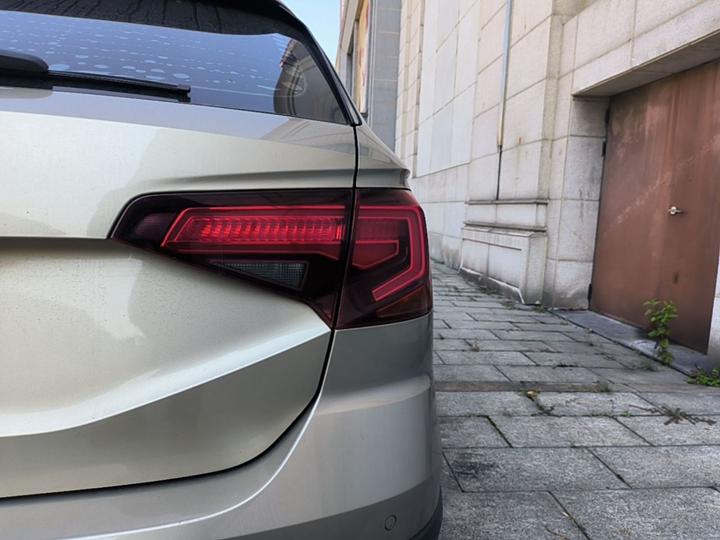 C-TREK 2018 1.5L AT Comfort photo 7