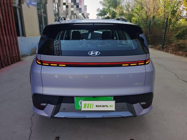 EO 2025 RWD SMART 64.2kWh photo 5