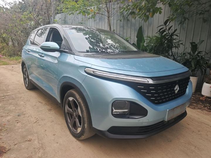 RM-5 2019 1.5T CVT 24 Premium 6-Seater photo 3