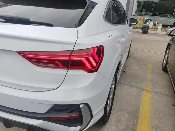 Q3 Sportback 2020 35 TFSI Progressive photo 7