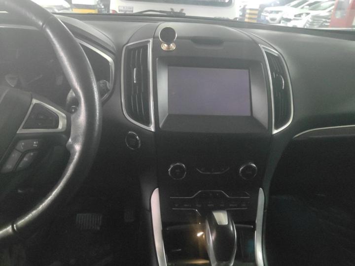 Edge 2016 EcoBoost 245 AWD 7-Seater photo 6