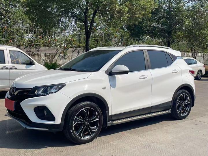 DX3 2019 DX3X 1.5L MT Premium