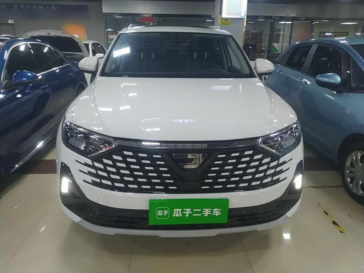 VS7 2024 280TSI AT Flagship photo 2